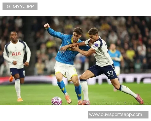 英超激战正酣曼联追平切尔西狼队仍无胜绩垫底